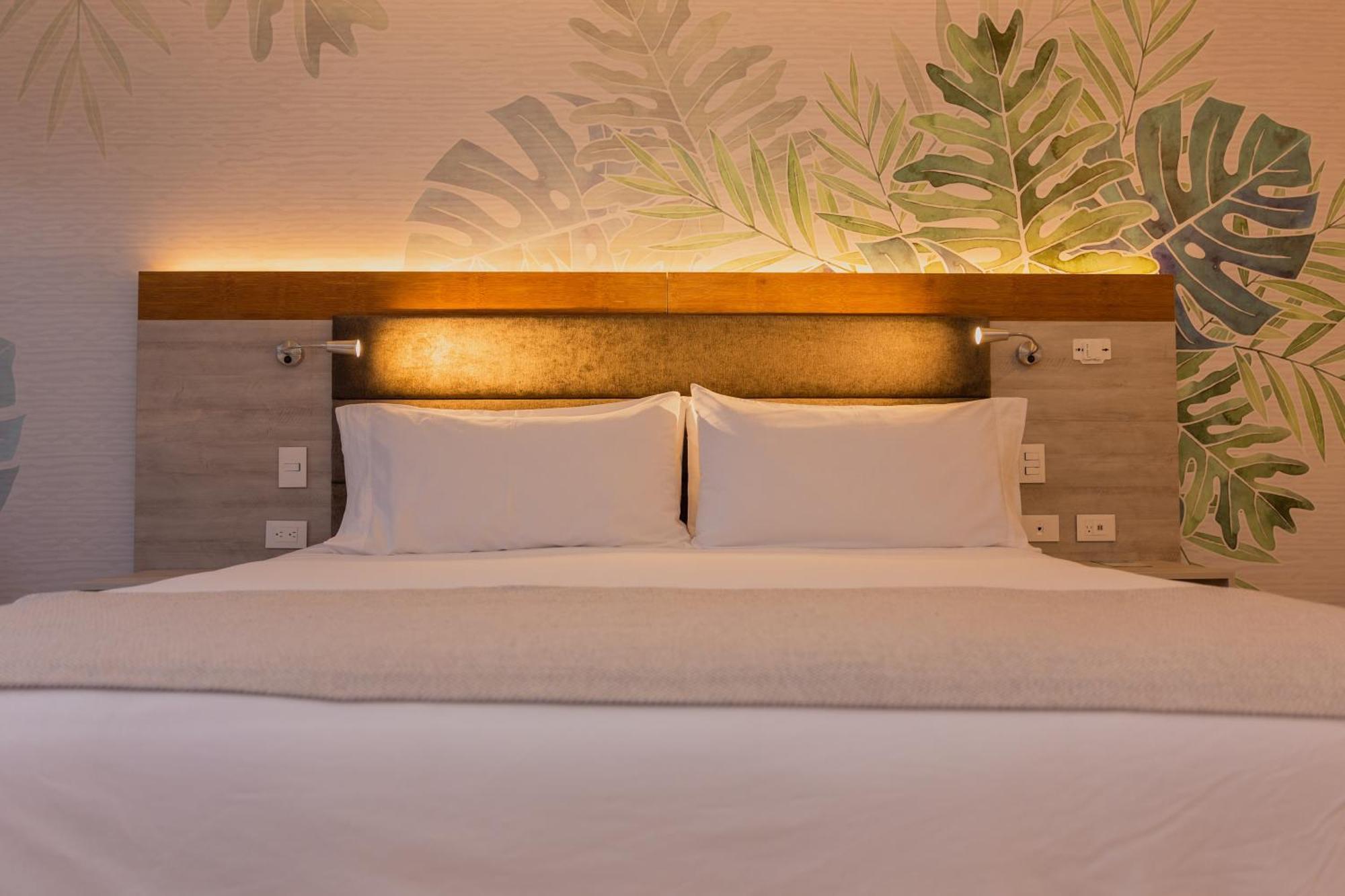 Termales El Otono Hotel Manizales Exterior photo A bedroom at the hotel